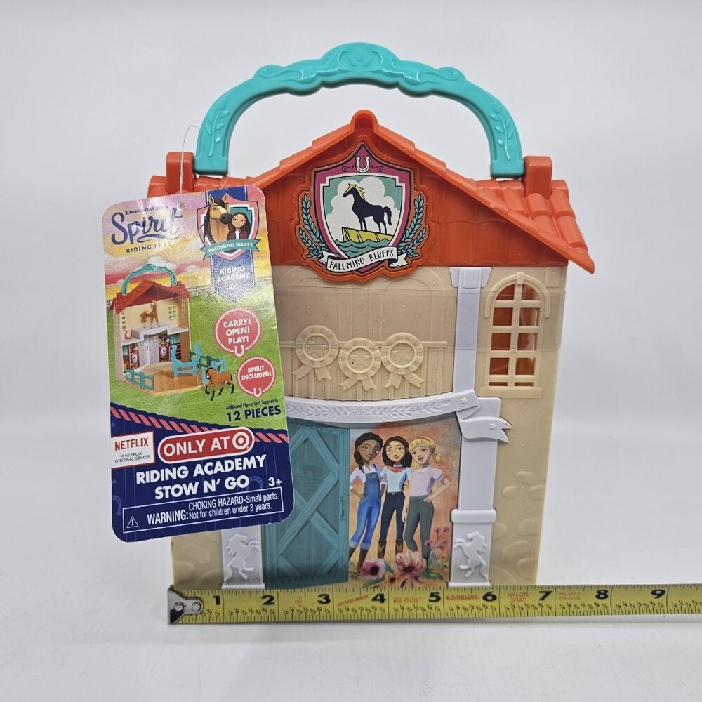 Spirit Riding Free Palomino Bluffs Playset Carry Case Horse Stable 12 Pieces - Picture 4 of 12